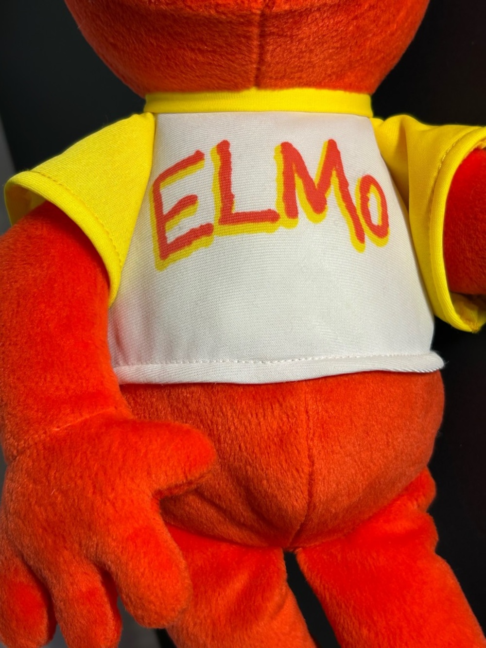 2005 Fisher-Price Sesame Street Elmo Plush Toy - Picture 6 of 7